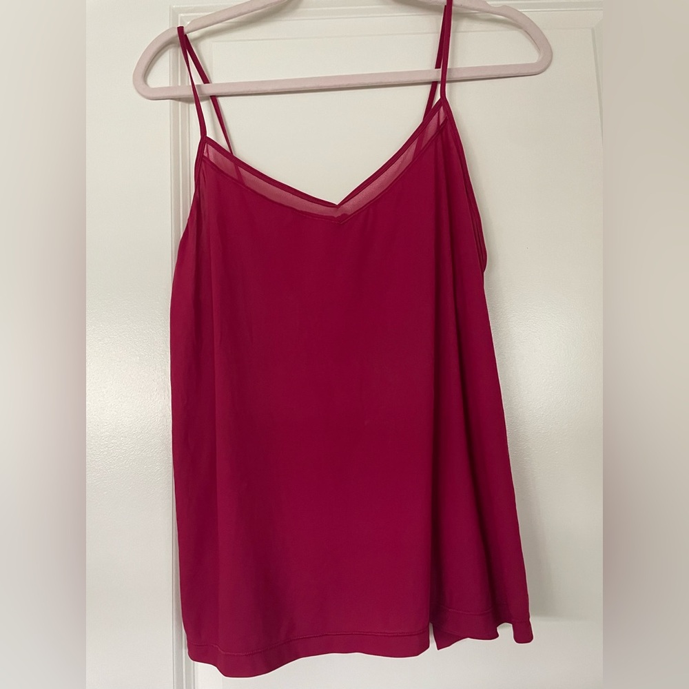 Lululemon deep red tank